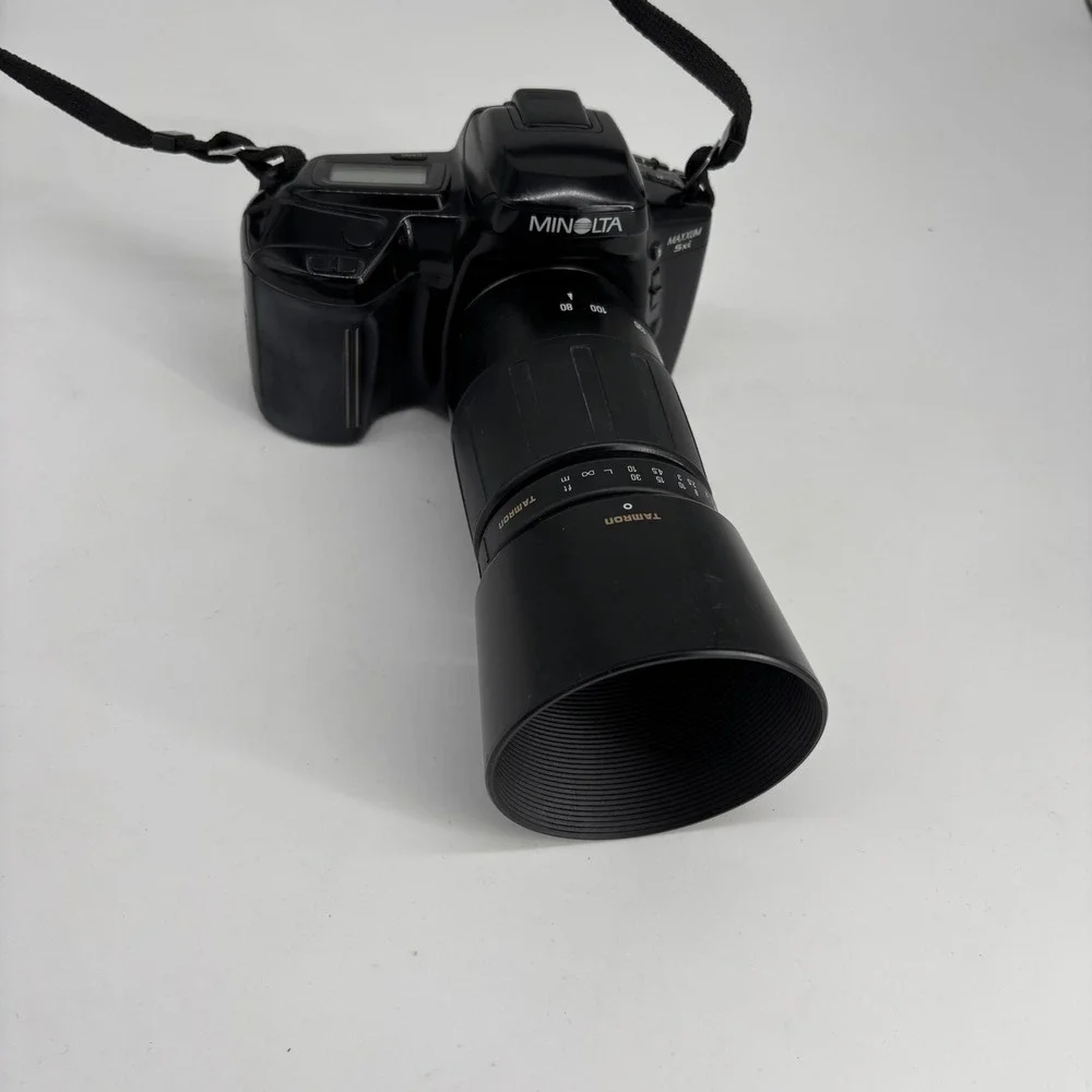 VTG Minolta Maxxum 5xi SLR Camera Black Tamron 80-210mm Lens Bundle